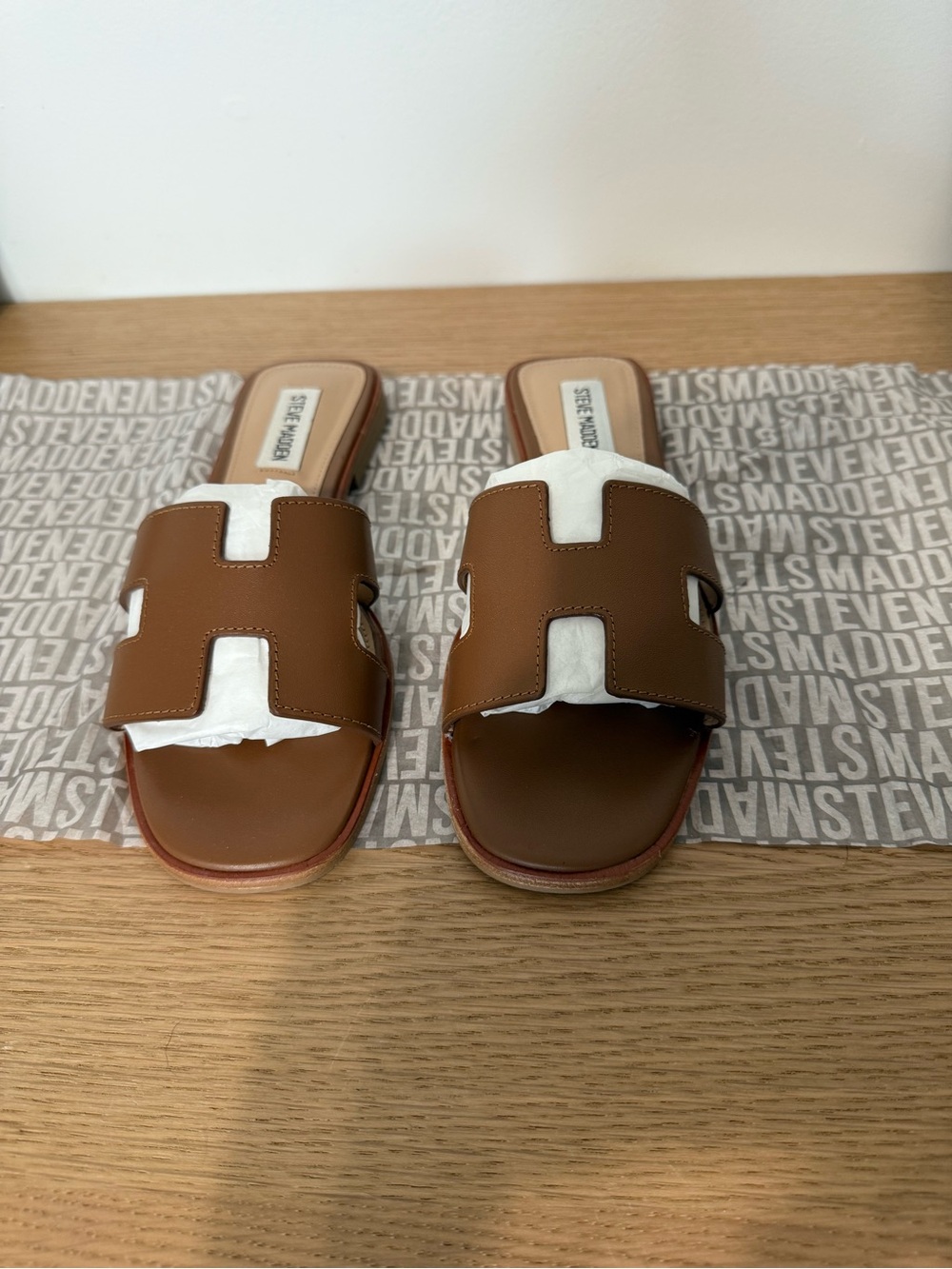Steve Madden Tan Brown Leather Slide Sandals